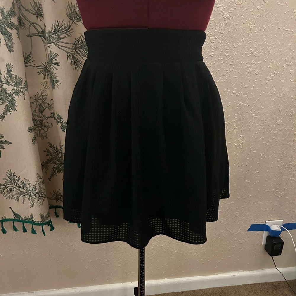 Black Pleated Miniskirt